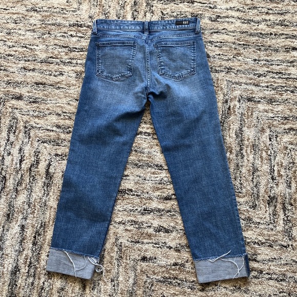 Kut From The Kloth Size 4 Jeans with Distressed Knee - Picture 5 of 6